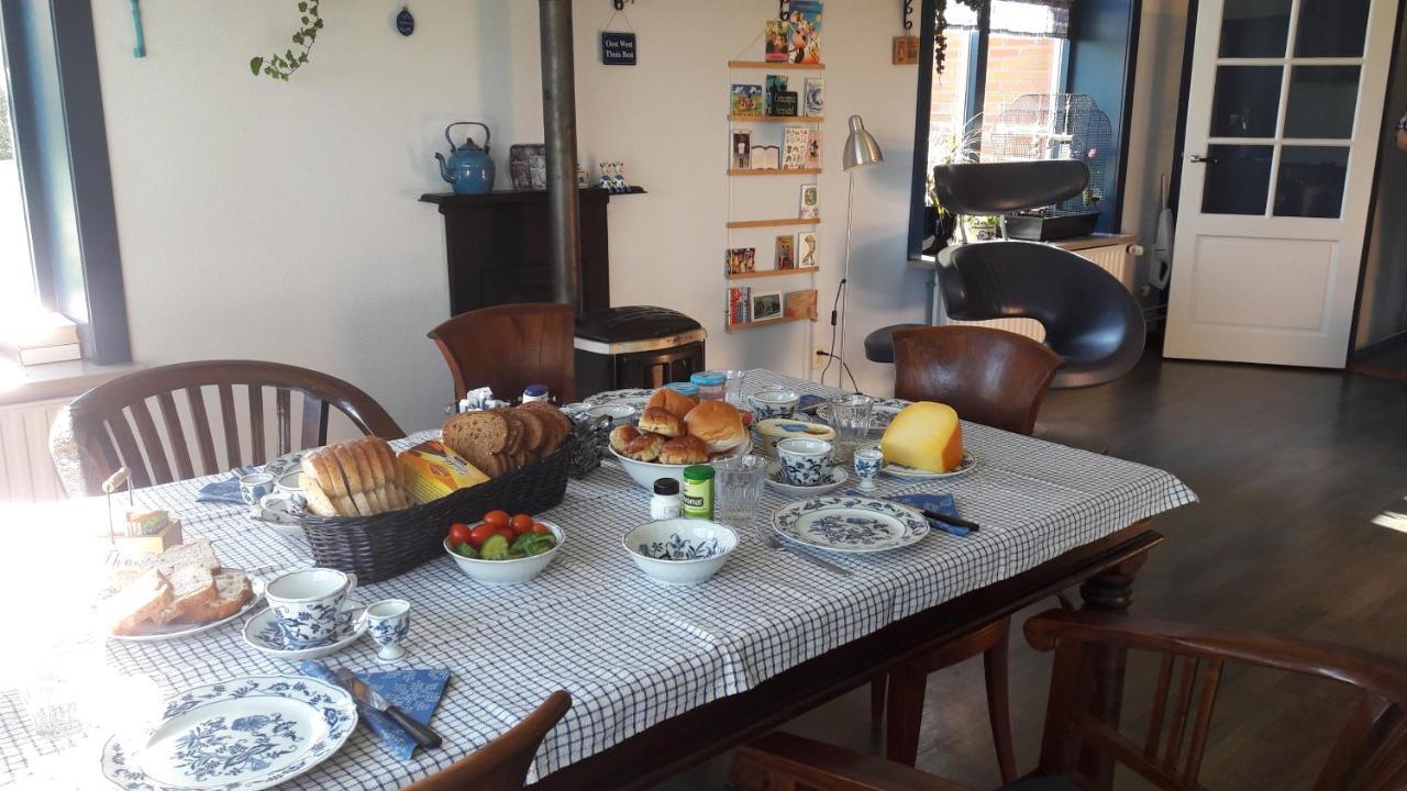 Bed & Breakfast “ Gastvrij Onthaal “ Een-West Dış mekan fotoğraf