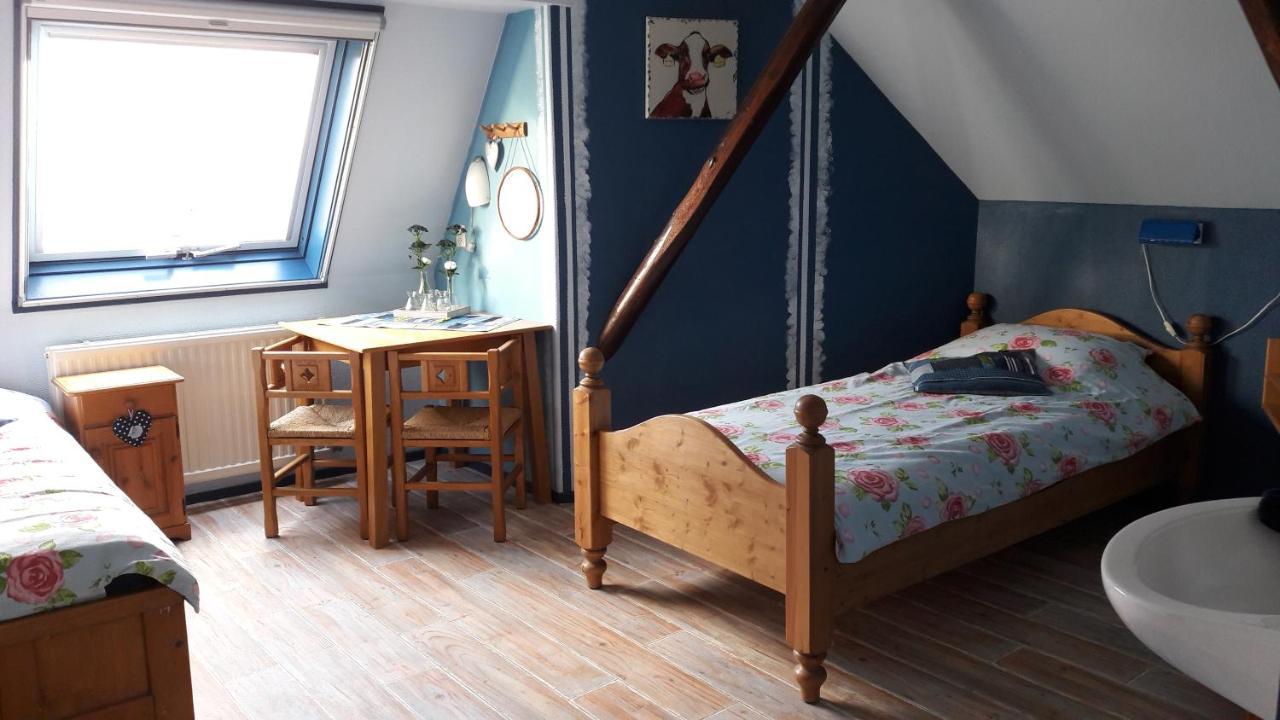 Bed & Breakfast “ Gastvrij Onthaal “ Een-West Dış mekan fotoğraf