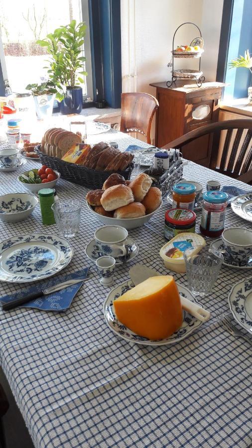 Bed & Breakfast “ Gastvrij Onthaal “ Een-West Dış mekan fotoğraf